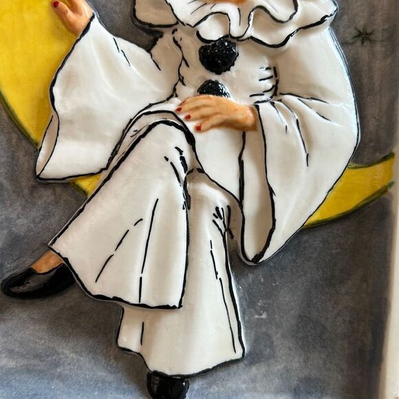 Sad Pierrot Plaster Relief Wall Decor Vintage Hand Painted - Picture 6 of 7